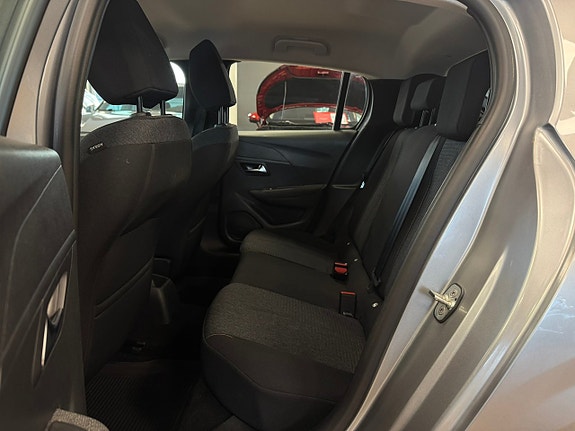 Peugeot 208 19 of 20