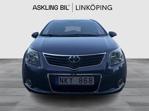 Toyota Avensis 5 of 11