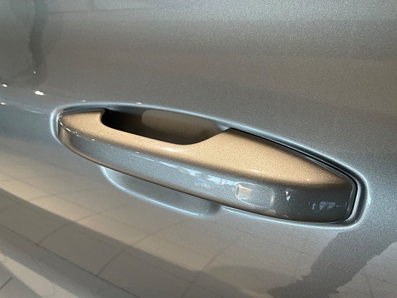 Volvo V60 10 of 25