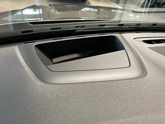 Volvo V60 20 of 25