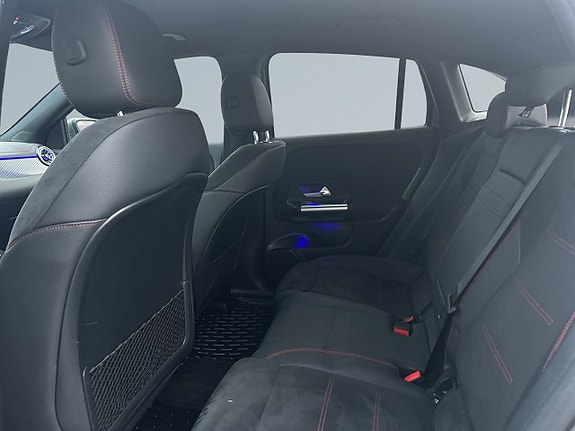 Mercedes-Benz EQA250+ 12 of 23
