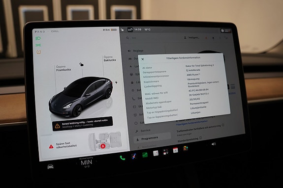 Tesla Model 3 14 of 23