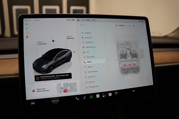 Tesla Model 3 17 of 23