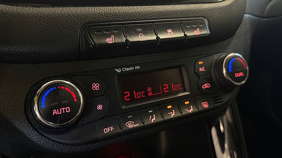 Kia Ceed 15 of 23