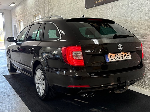 Skoda Superb 4 of 24
