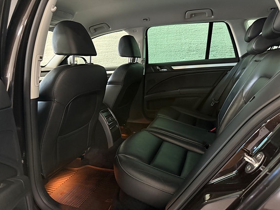 Skoda Superb 10 of 24