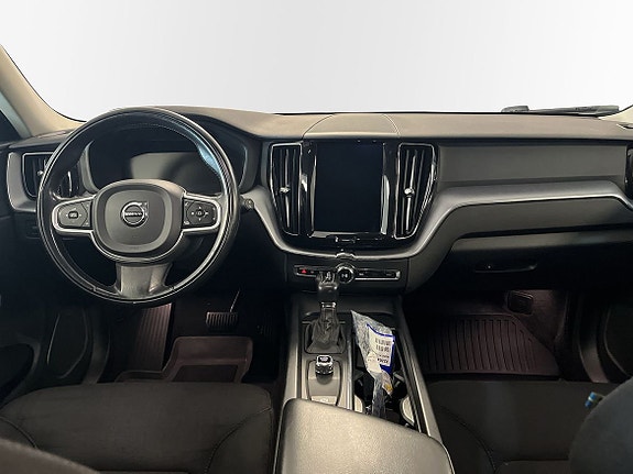 Volvo XC60 10 of 12