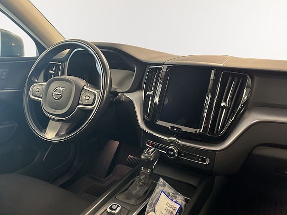 Volvo XC60 9 of 12
