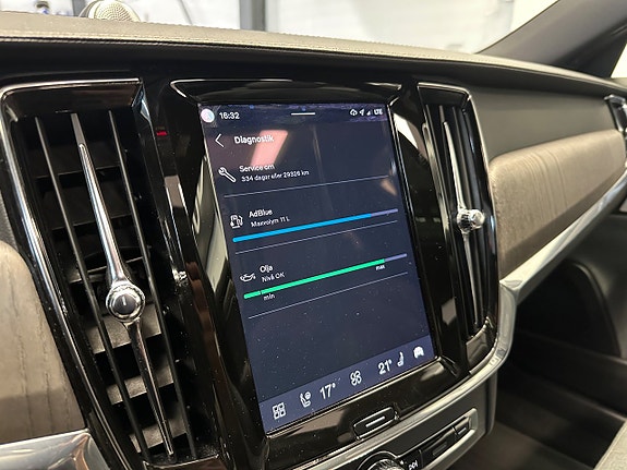 Volvo V90 Cross Country 30 of 30