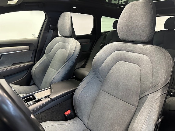 Volvo V90 Cross Country 12 of 30