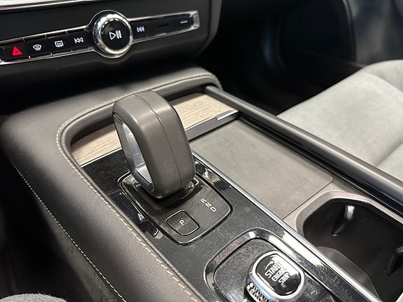 Volvo V90 Cross Country 23 of 30