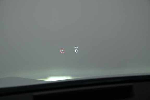 Polestar 4 9 of 27