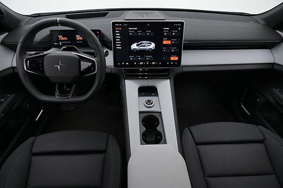 Polestar 4 6 of 27
