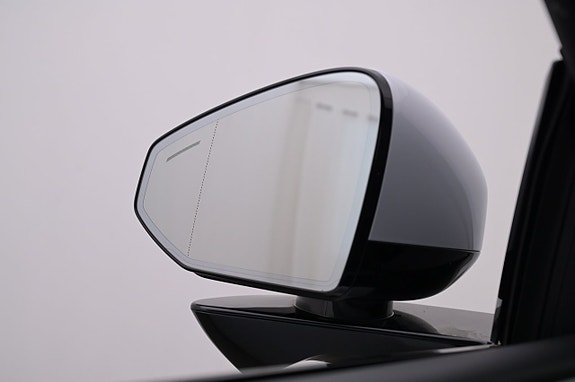 Polestar 4 24 of 27
