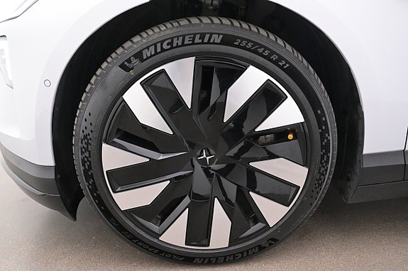 Polestar 4 27 of 27