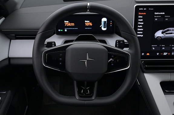 Polestar 4 7 of 27