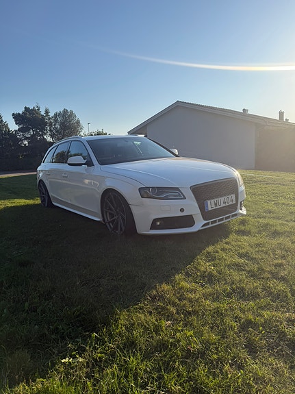 Audi A4 2 of 11
