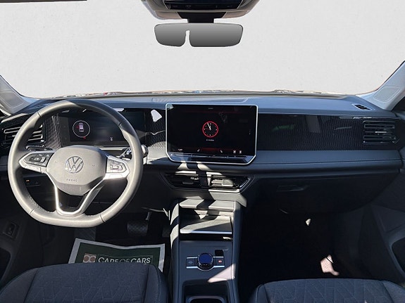Volkswagen Tiguan 6 of 8