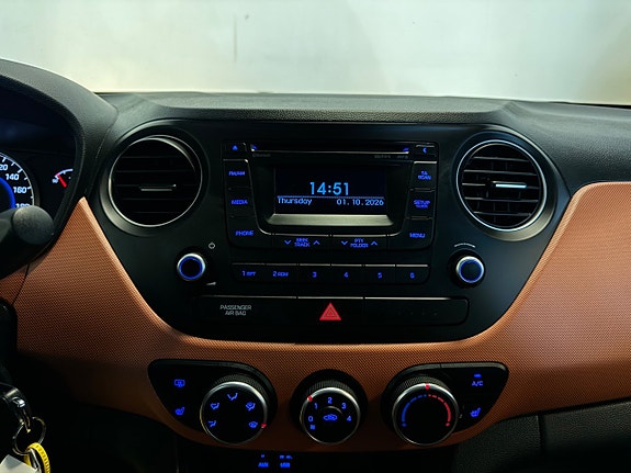 Hyundai i10 18 of 28
