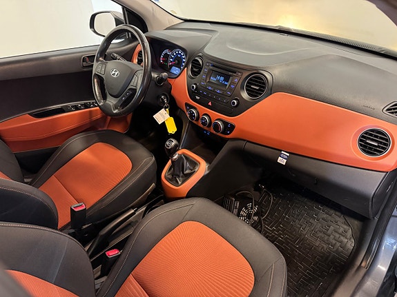 Hyundai i10 13 of 28