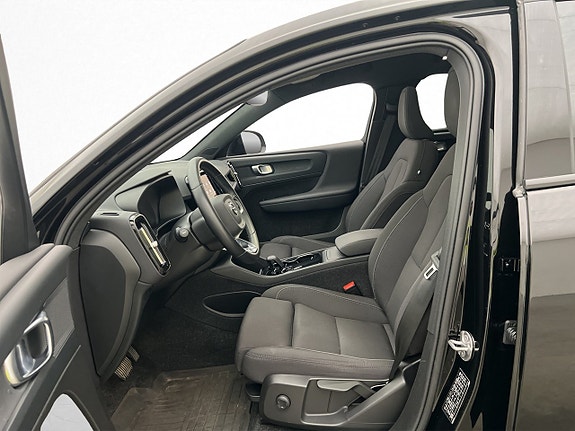 Volvo C40 13 of 30