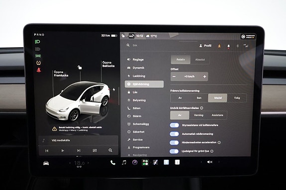 Tesla Model Y 19 of 23