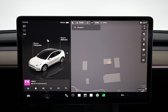 Tesla Model Y 17 of 26