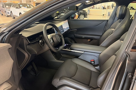 Mazda CX-6e 8 of 10
