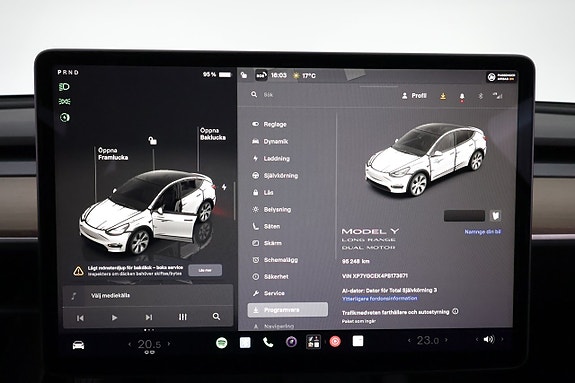 Tesla Model Y 20 of 26