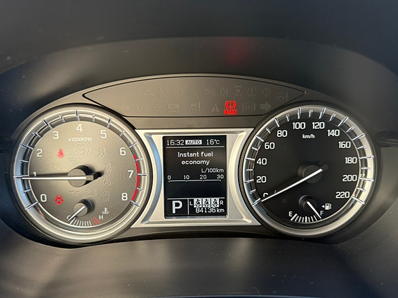 Suzuki Vitara 9 of 10