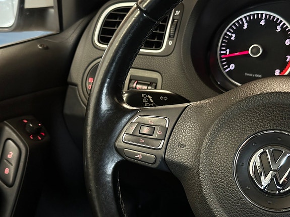 Volkswagen Polo 12 of 16
