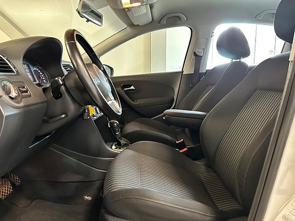 Volkswagen Polo 8 of 16