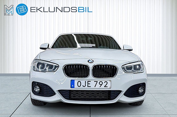 BMW 118i 7 of 18