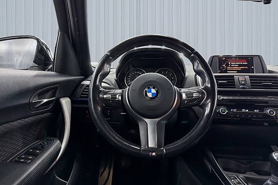 BMW 118i 12 of 18