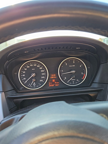 BMW 530d 13 of 15