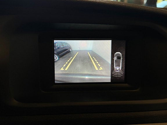 Volvo V40 19 of 25