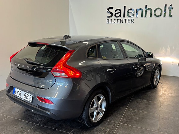 Volvo V40 6 of 25