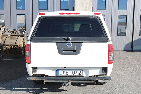 Nissan Navara 4 of 6