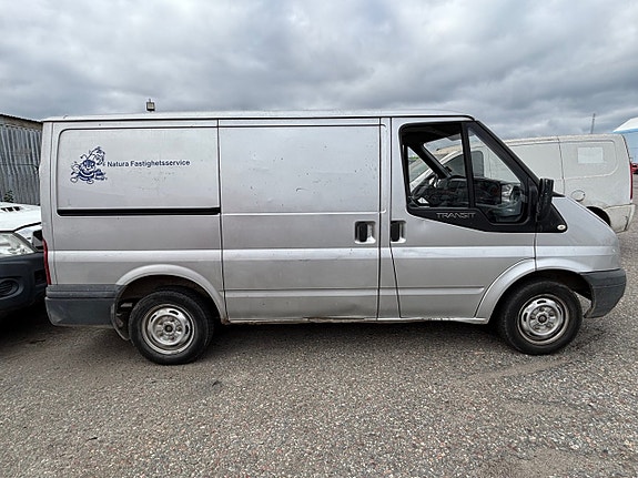 Ford Transit 4 of 6