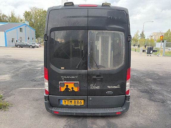 Ford Transit 4 of 6