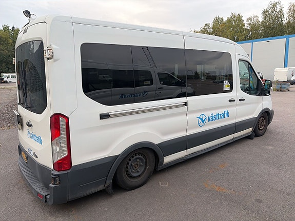 Ford Transit 6 of 6