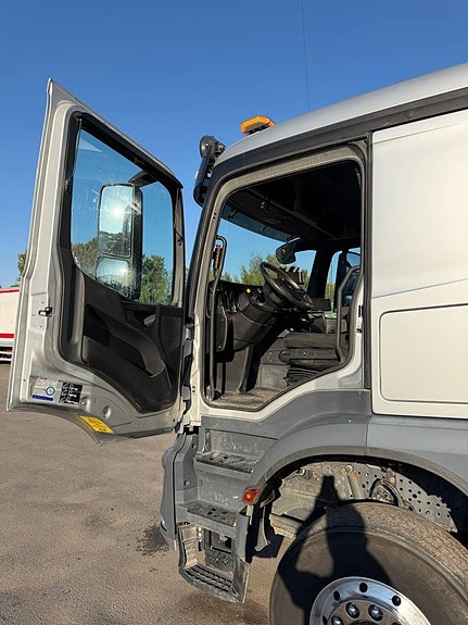 MB Arocs 3243, 8x4, Betongbil, Ny servad, Mkt. fint skick! 10 of 12