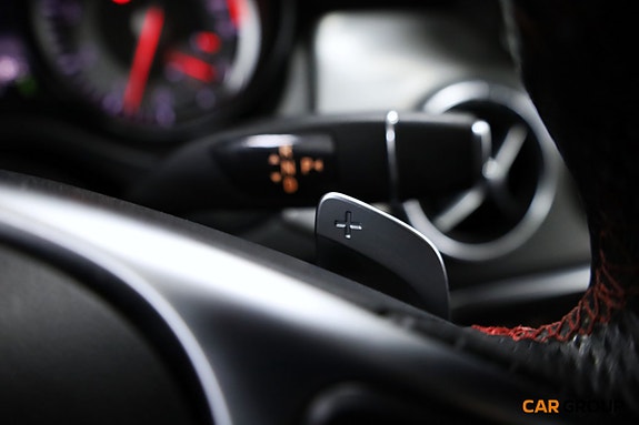 Mercedes-Benz CLA200 19 of 22