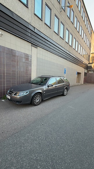 Saab 9-5 2 of 4