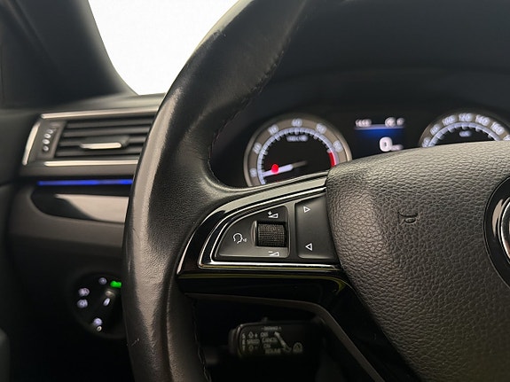 Skoda Superb 19 of 30