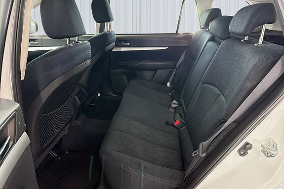 Subaru Outback 16 of 23