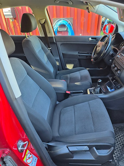 Volkswagen Golf Plus 5 of 10