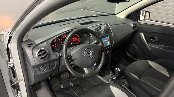 Dacia Sandero Stepway 12 of 24