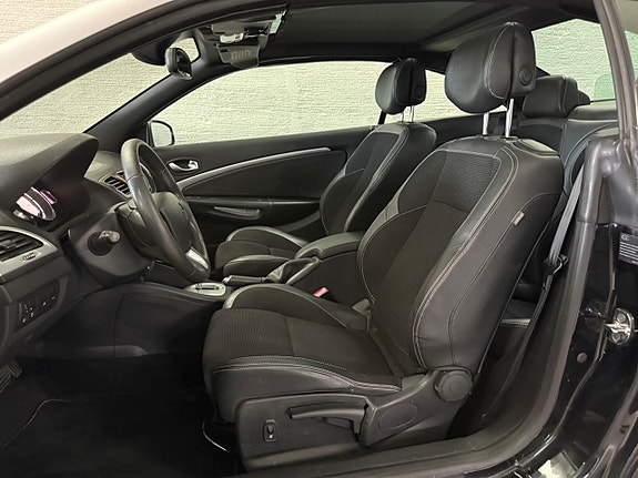Renault Megane 16 of 21