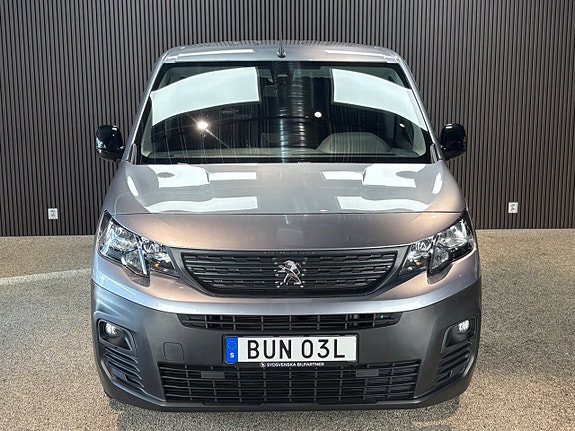 Peugeot Partner 2 of 16